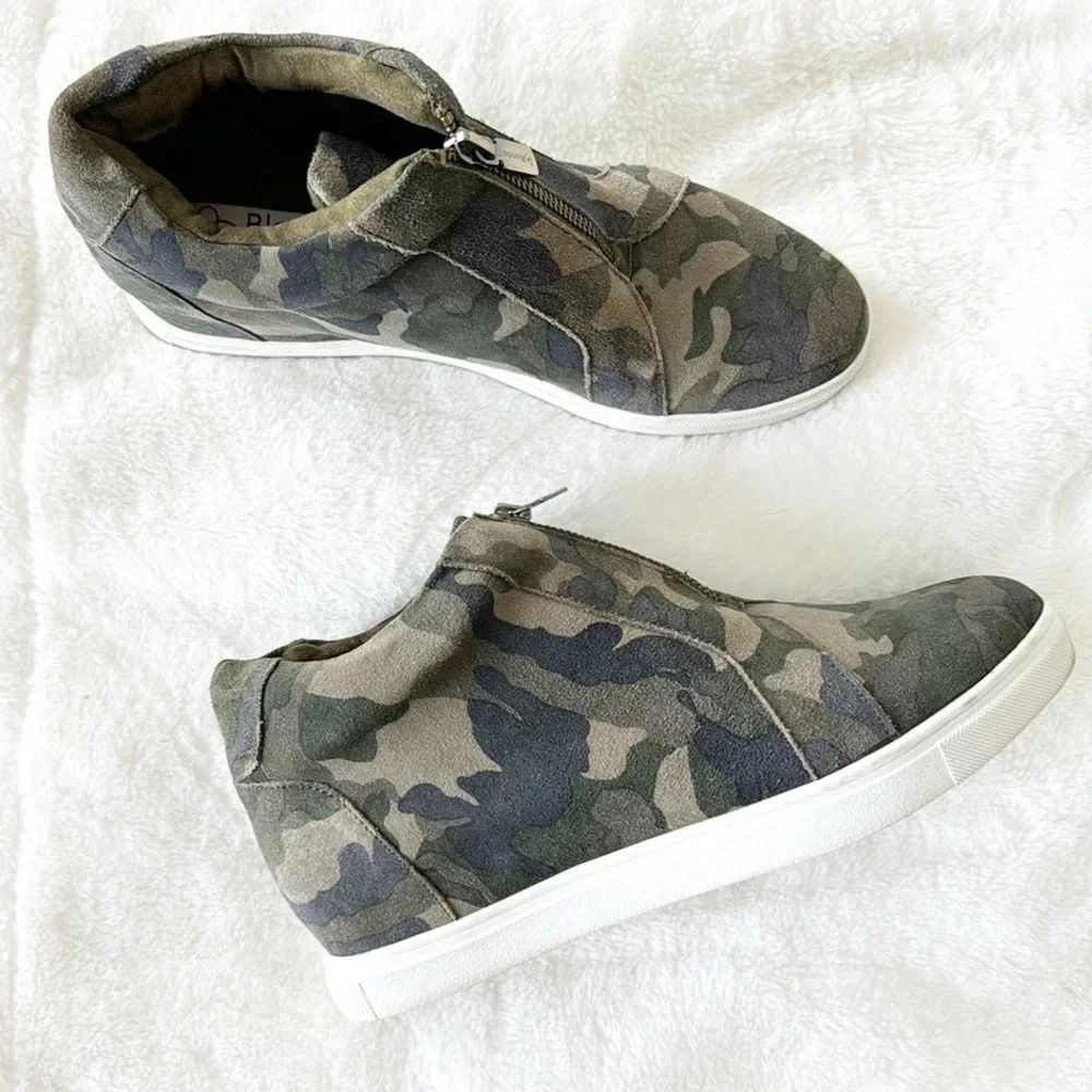 Blondo Green Camo Waterproof Glenda Hidden Heel Front Zip Sneaker boot Sz 10